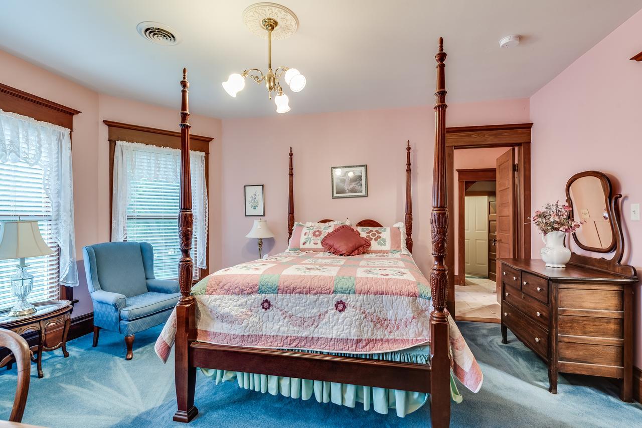 Covington Manor B&B Cambridge 外观 照片