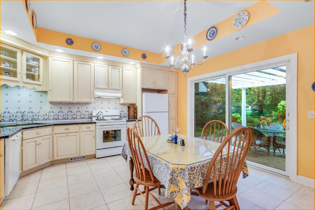 Covington Manor B&B Cambridge 外观 照片